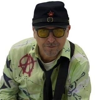PUNK-BASSIST UND PRODUZENT DICK CRIPPEN WIRD 65 JAHRE ALT