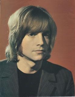 MIT JUSTIN HAYWARD KAM FÜR MOODY BLUES DER ERFOLG: DER SÄNGER WURDE 75
