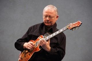PROG-INNOVATOR ROBERT FRIPP WIRD 75 JAHRE ALT