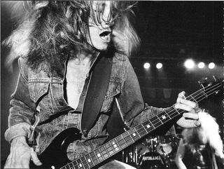 VOR 35 JAHREN VERLOR DIE BAND METALLICA IHRE SEELE