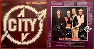 DER TÄTOWIERTE NOCH BESSER ALS DAS DEBÜT
