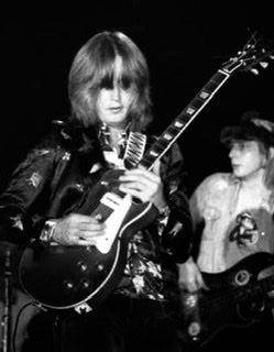 SAVOY-BROWN-GRÜNDER KIM SIMMONDS VERSTORBEN