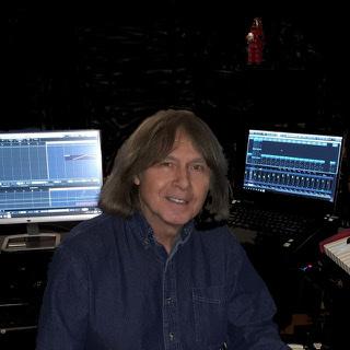 FOREIGNER, JOE LYNN TURNER, JENNIFER RUSH: KEYBOARDER ALAN GREENWOOD WIRD 70