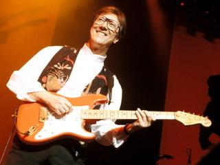 GITARRENLEGENDE HANK MARVIN WURDE 80