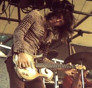 RINUS GERRITSEN WIRD 75: BASSIT SPIELTE 60 JAHRE BEI GOLDEN EARRING