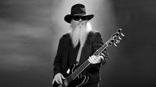 MIT 72 JAHREN IST ZZ TOP-BASSIST DUSTY HILL GESTORBEN