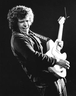 BLUES-GITARRIST MIKE BLOOMFIELD STARB VOR 40 JAHREN EINEN MYSTERIÖSEN TOD