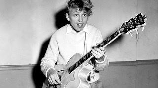 TOMMY STEELE: DER ERSTE ROCK'N'ROLLER IM UK WURDE 85