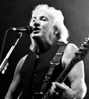 SMOKIE-BASSIST TERRY UTTLEY MIT 70 JAHREN VERSTORBEN