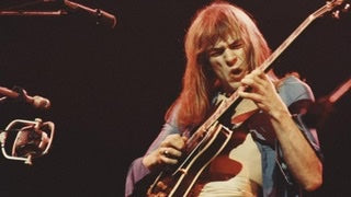 ALBEN-VEREDLER: STEVE HOWE WIRD 75