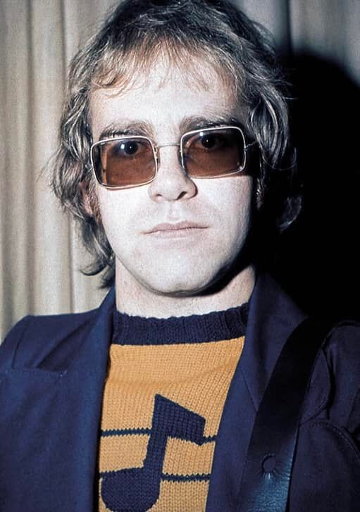 DURCHBRUCH MIT “YOUR SONG“: ELTON JOHN WURDE 75