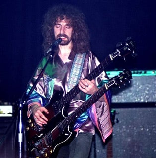 BARCLAY JAMES HARVEST: LES HOLROYD WIRD 75