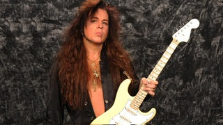 GITARRENHEXER YNGWIE MALMSTEEN ERREICHT DIE 60