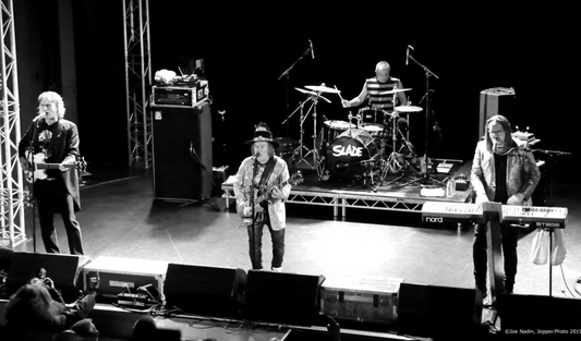 ZUM 60. JUBILÄUM GEHT DAVE HILL MIT SLADE AUF TOUR